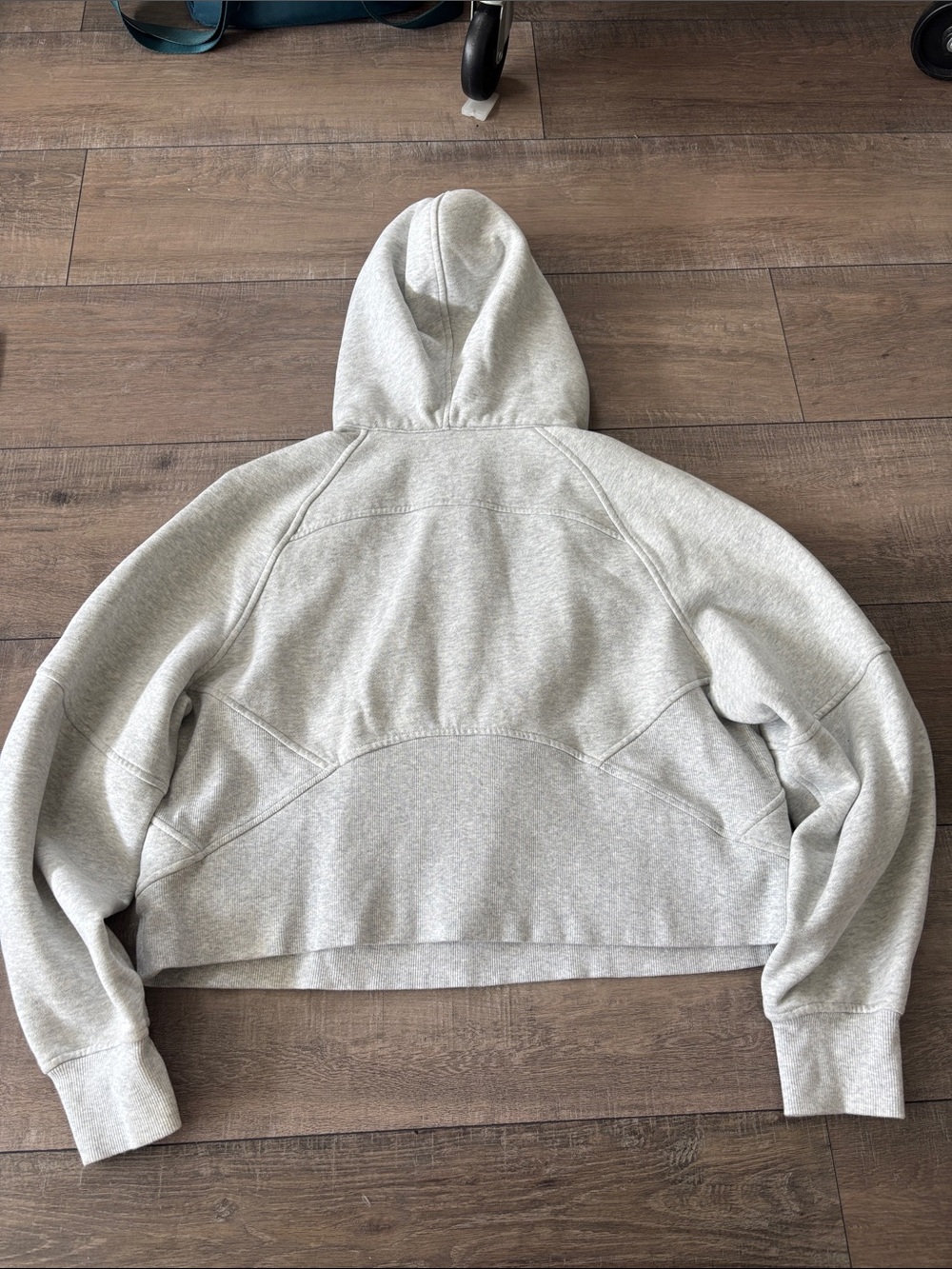 Lululemon Half-Zip Cropped Hoodie - Picture 7 of 7